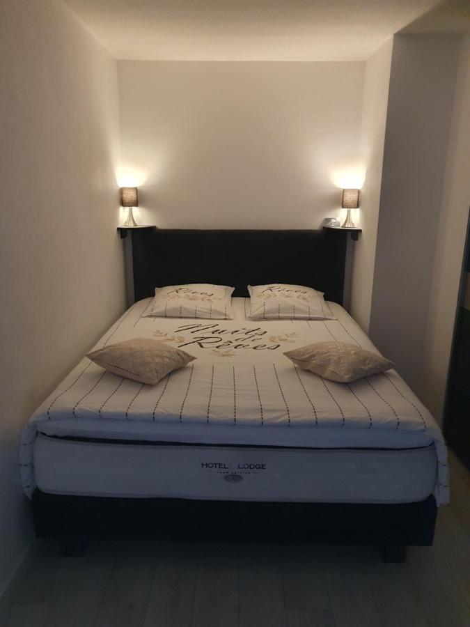 Appartement Cosy Proche De L'Aeroport T R A N S F E R T Sur Demande Сен-Дені Екстер'єр фото